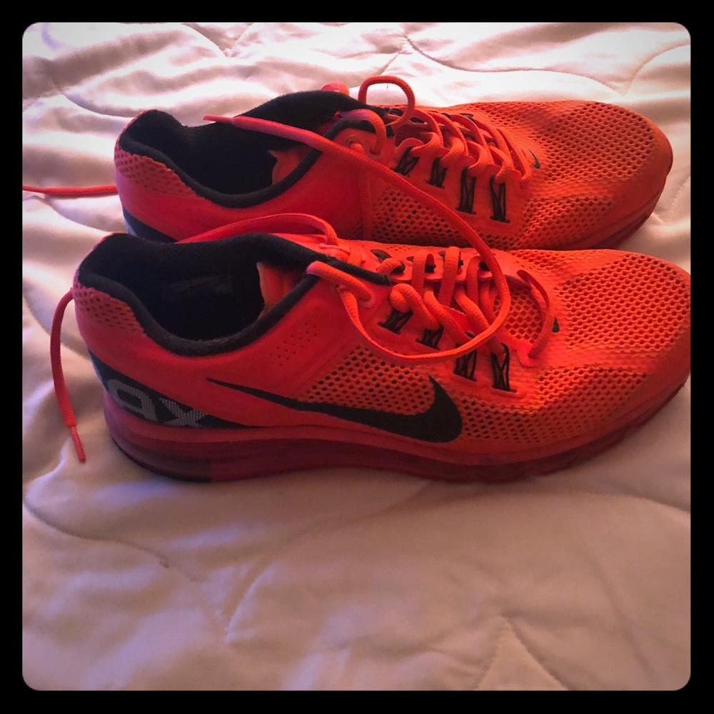 Nike Air Max size 10